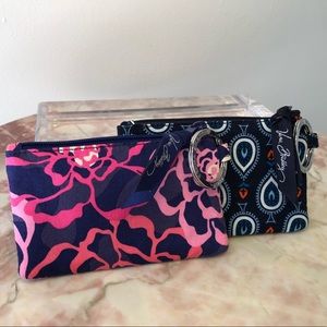 Vera Bradley Iconic Zip ID Case